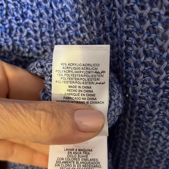 Ellen Tracy sweater - Picture 6 of 6